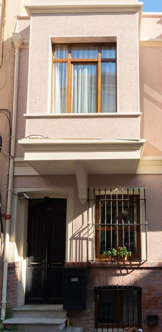 Konukevi Applehill Otel İstanbul Türkiye